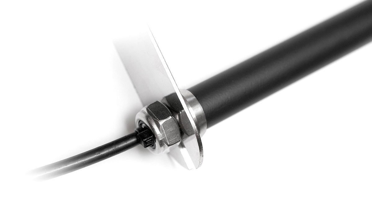 2J2183B-B05H 5G Wandantenne Schraubbefestigung SMA-M 300cm