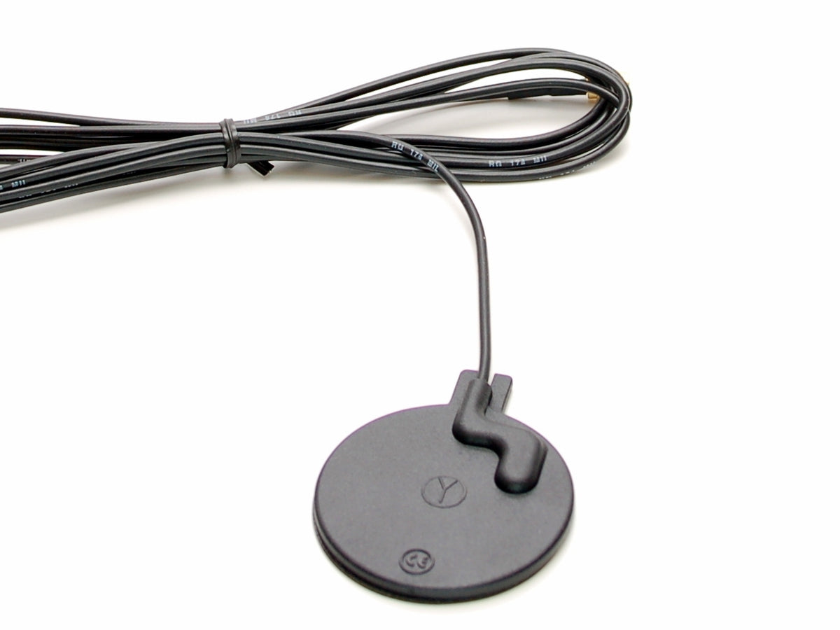 Klebe-Puck-Antenne mit 1 Kabel 2G/3G/