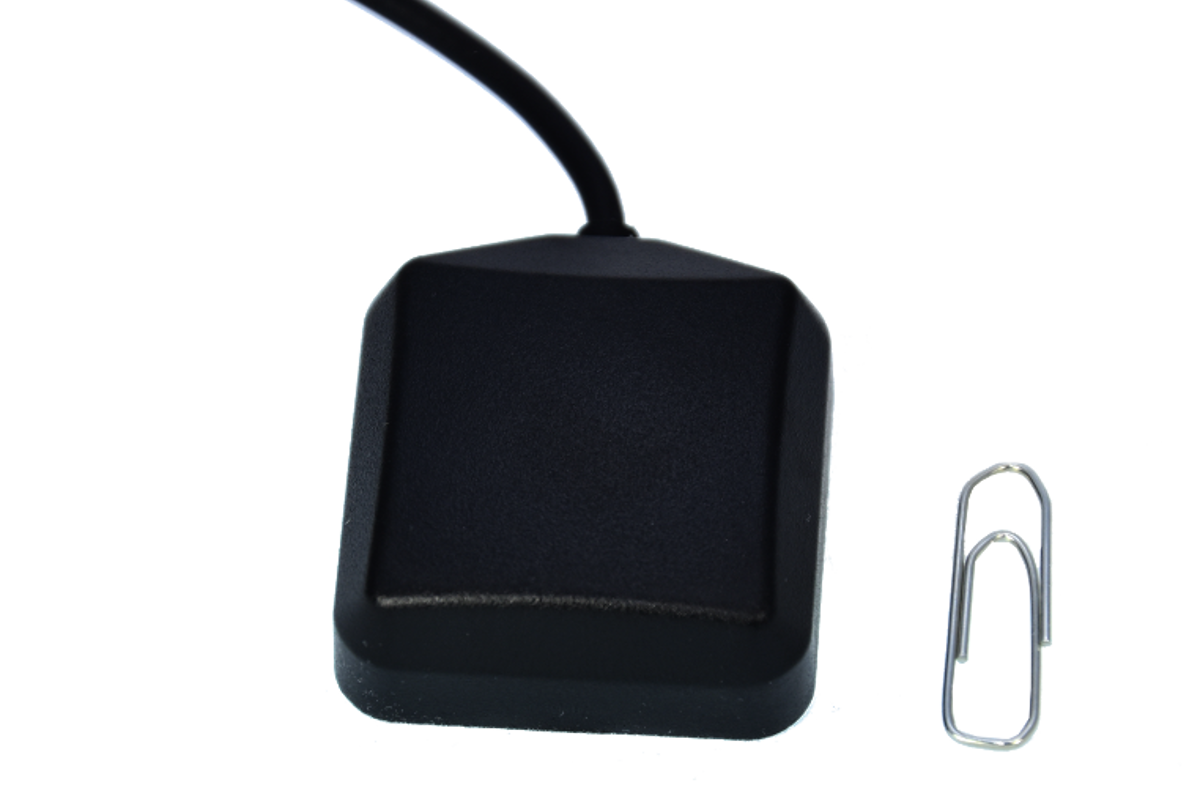 Magnetic Flat Antenna with 1 Cable GPS/